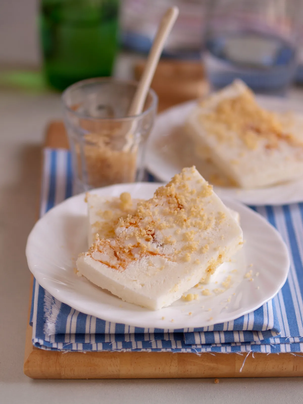 Rákóczi túrós parfétorta+ görögdinnyés és cseresznyés jégkrémek – 2. kép