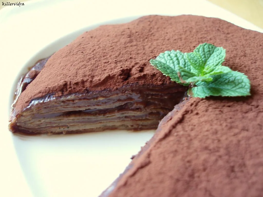 5 év, és zöld teás palacsinta torta aszalt sárgabarackos-étcsokoládés krémmel töltve