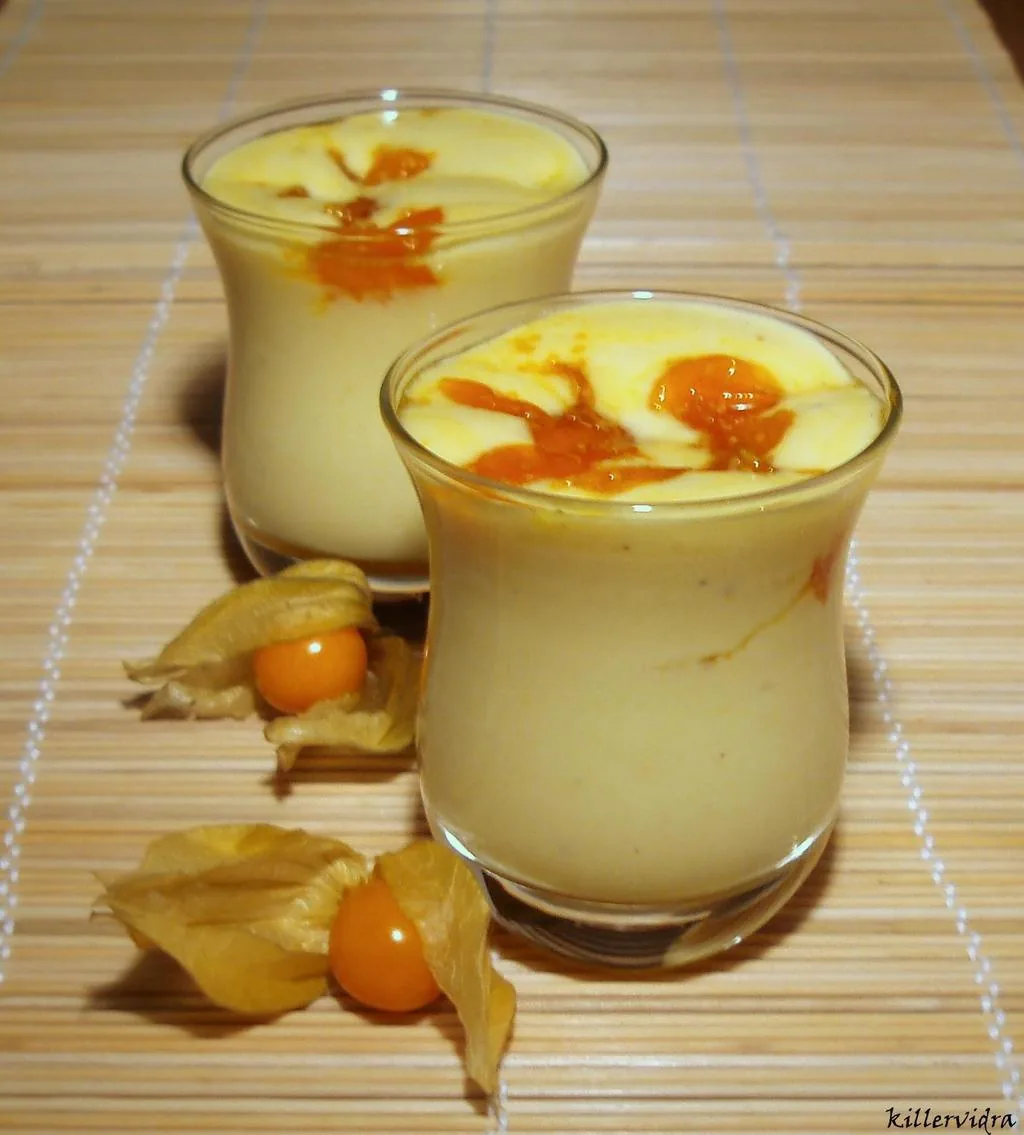 p2050074 Majdnem crema catalana karamellizált zsidócseresznyével